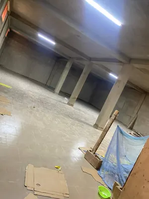 Location d'un entrepôt à Tokoin Ramco, nouvelle construction, environ 300 m² – 700 000 FCFA — photo 3