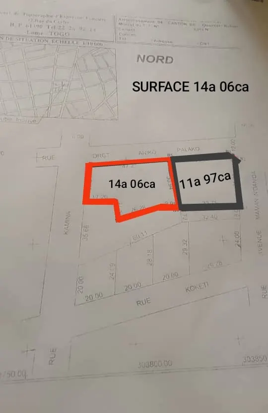 Terrain 2 lots et demi à vendre à Assigamé près de la Cathédrale – 2,9 milliards FCFA