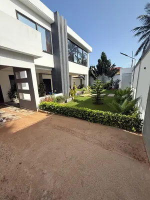 Villa duplex 6 chambres en vente sur 1 lot à Avénou – 200 millions FCFA — photo 5