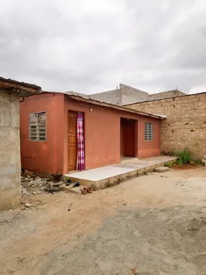 Vente d'un terrain à Légbassito, 552 m², en carrefour à 200 m du goudron – 40 millions FCFA — photo 1