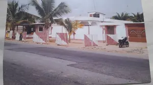 Villa 4 chambres en vente à Kpémé Yesuvito Lacs – 65 millions FCFA