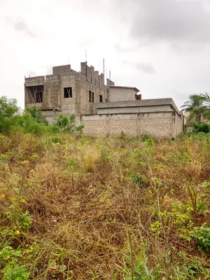 Terrain 1 lot (600 m²) en vente à Agoè Légbassito Napoléon – à partir de 20 millions FCFA