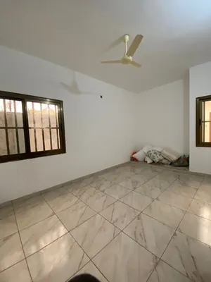 Vente d'une villa à Attiégou, 5 chambres, sur demi-lot, à 100 m du goudron – 59 millions FCFA — photo 6