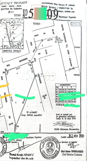 Terrain 4 lots en angle de rue à vendre à Adéticopé – prix à partir de 20 millions FCFA le lot