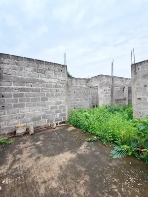 Vente d'une villa à Légbassito Marina, 6 chambres, 301 m², à 40 m du goudron – 30 millions FCFA — photo 1