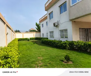 Villa 4 chambres à louer à Adewi, à côté de la mairie – 700 000 FCFA/mois — photo 4