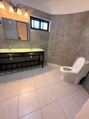 Villa 5 chambres en location à Nyékonakpoè, non loin du lycée français – 800 000 FCFA/mois — photo 4
