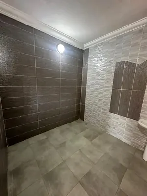 Villa 6 chambres meublée avec piscine à vendre à Agodeka – 150 millions FCFA — photo 3