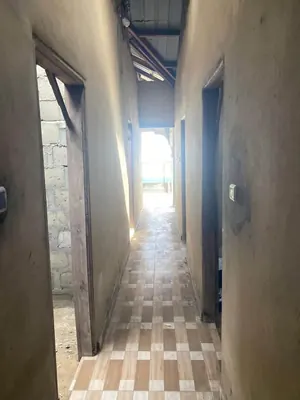 Vente d'une villa à Avépozo, 7 pièces sur 2 niveaux, 150 m², garage 2 voitures – 28 millions FCFA — photo 8