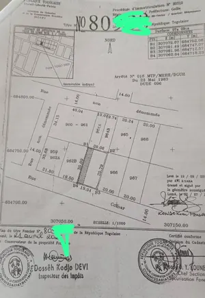 Terrain 700 m² en vente à Togo 2000, Lomé – 65 millions FCFA