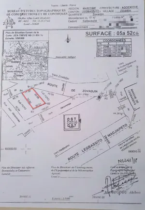 Vente d'un terrain à Légbassito, 552 m², en carrefour à 200 m du goudron – 40 millions FCFA — photo 2