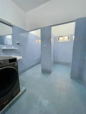 Villa duplex 8 chambres 700 m² en vente à 50 m du goudron à Tokoin Kodjoviakopé – 150 millions FCFA — photo 4