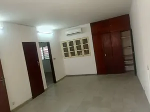 Location d'une villa au quartier Forever, 4 chambres, avec jardin et paillote – 500 000 FCFA/mois — photo 5