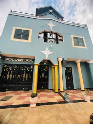 Vente d'une villa à Sanguéra Klikamé, R+1, 1/4 de lot avec avis favorable – 25 millions FCFA — photo 9