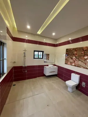 Villa 13 chambres 1000 m² en vente à Calavi – 650 millions FCFA — photo 5