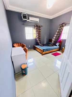 Villa duplex 9 pièces en vente à Kpogan – 200 millions FCFA