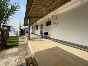 Villa 4 chambres sur 1200 m² à vendre à La Caisse – 600 millions FCFA à revoir — photo 2