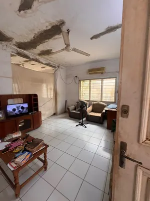 Vente d'une villa à Agbalépédo, angle de rue, 3 chambres + dépendance + 2 pièces, proche du goudron – 47 millions FCFA — photo 5