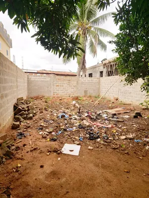 Terrain quart de lot clôturé à vendre à Agoé Légbassito – 7,5 millions FCFA — photo 3