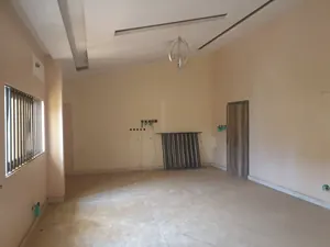 Villa duplex 1 lot à vendre à Avedji, proche du goudron – 200 millions FCFA — photo 5