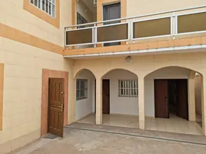 Villa duplex 5 chambres à louer à Dékon – 500 000 FCFA/mois