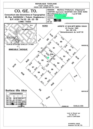Terrain demi-lot 300 m² avec construction inachevée (1 chambre + salon) en vente à Agoè Assiyéyé – 21 millions FCFA
