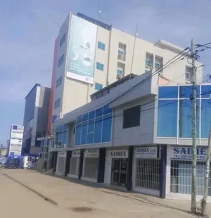 Immeuble en vente sur le Boulevard du 13 Janvier à Lomé – 1 950 000 000 FCFA — photo 4