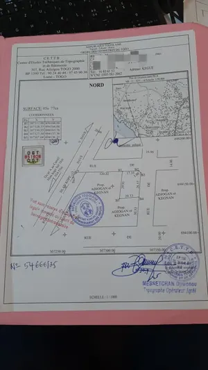 Terrain clôturé en vente à Djagblé Cité – 10 millions FCFA