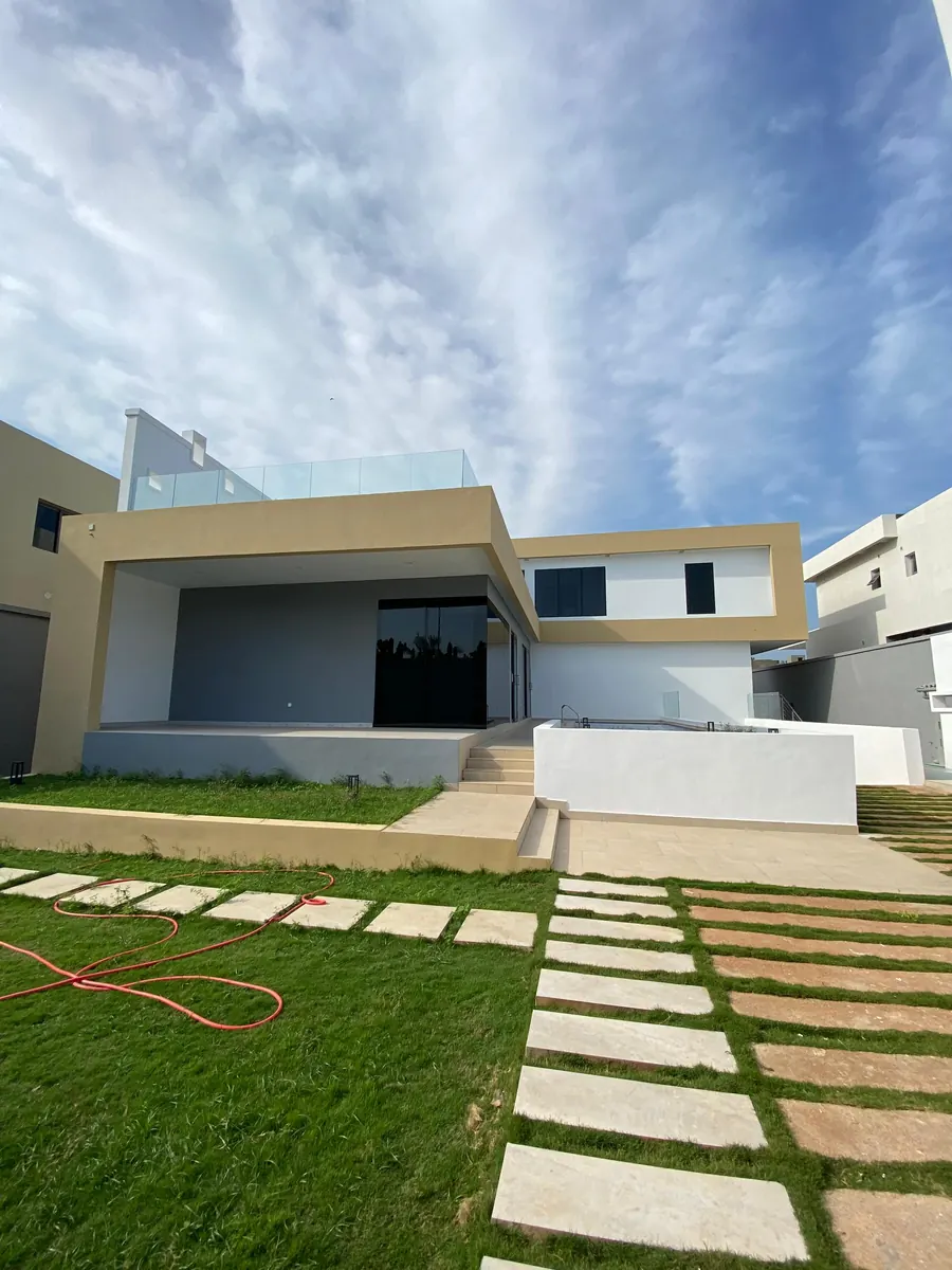 Villa 4 chambres 812,85 m² à vendre à Cité Renaissance – Lomé – 800 millions FCFA