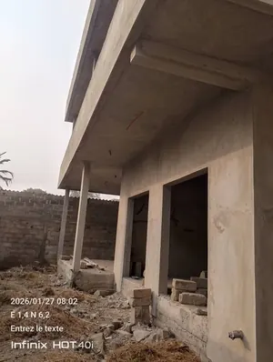Villa duplex inachevée en vente à Avépozo Kpota – 50 millions FCFA