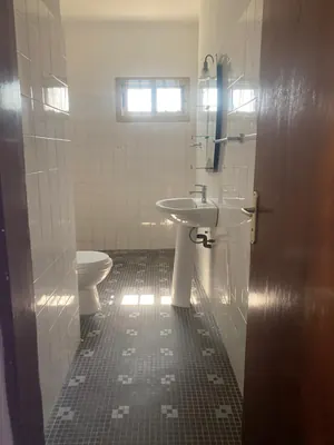 Villa meublée à vendre à Baguida Yovokomé, en face de Châtelet – 125 millions FCFA — photo 3