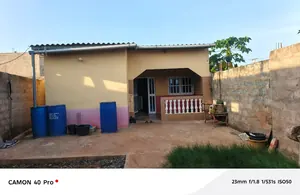Maison avec boutique 1 pièce en vente à Légbassito Kognito – 13 millions FCFA — photo 4