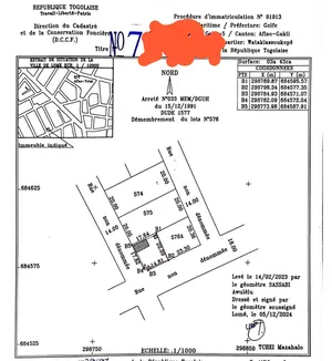 Maison 1 chambre en vente en angle de rue à Totsi Gblinkomé – 40 millions FCFA