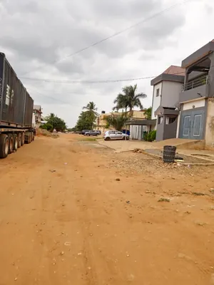 Vente d'un terrain à Agoè Camp FIR, 2,5 lots, angle de rue, à 60m du goudron – 130 millions FCFA — photo 2