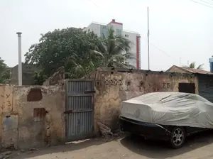 Terrain de 298 m² à vendre à Amoutivé Dékon – 130 millions FCFA — photo 2