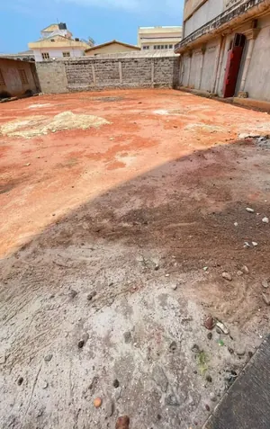 Entrepôt 400 m² en location dans la zone aéroportuaire à Lomé – 1 500 000 FCFA/mois — photo 2