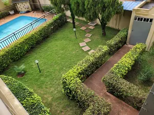 Villa duplex 4 chambres en location à Novissi proche de la Clinique Saint Joseph – 1,5 million FCFA