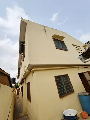 Villa R+1 à vendre à Totsi derrière le CEG Totsi – 65 millions FCFA — photo 2