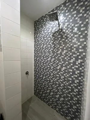 Duplex 4 chambres à louer à Avenou Adinamoto – 550 000 FCFA/mois