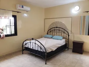 Villa duplex meublée 5 chambres avec piscine en location à Avenou – 1 600 000 FCFA/mois — photo 8