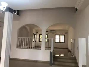 Villa 12 pièces à vendre à Bè-Klikamé – 350 millions FCFA — photo 4
