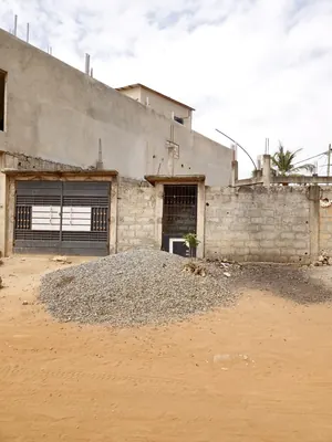 Vente d'une villa inachevée à Légbassito Marina, 3 chambres, 172 m², angle de rue, proche du goudron – 18 millions FCFA — photo 4