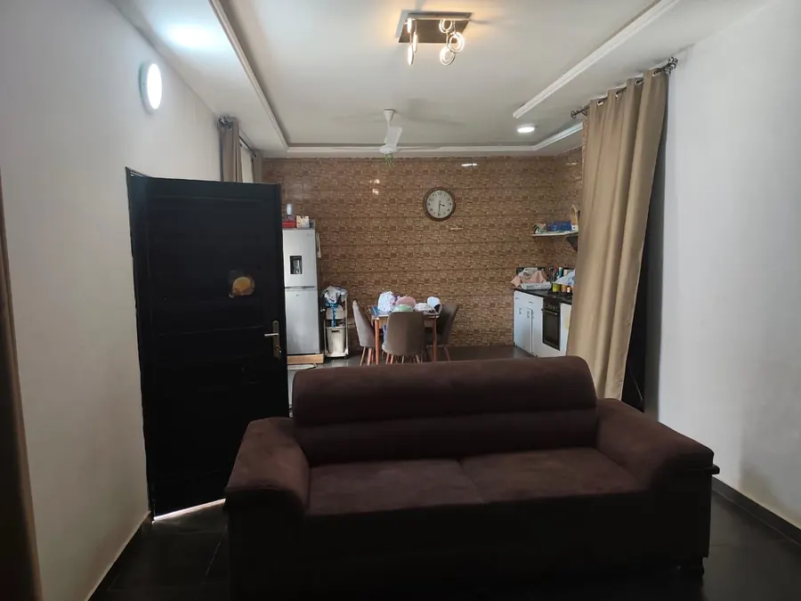 Villa 3 chambres en vente à Djidjolé Mairie – 60 millions FCFA