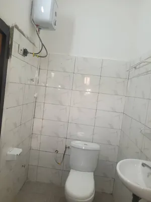 Villa duplex 3 chambres à vendre à Agoè, angle de rue – 90 millions FCFA — photo 10