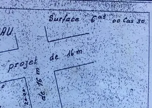 Maison en angle de rue à vendre à Forever – 90 millions FCFA