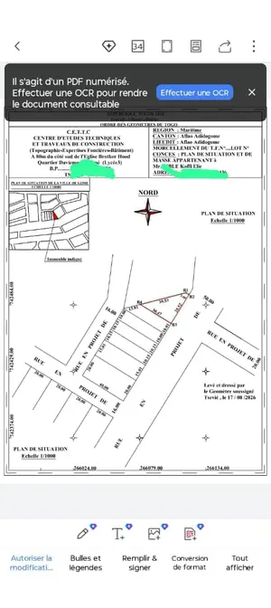 Vente d'un terrain à Avedji Carrefour Y, demi-lot, bord de goudron, avec constructions existantes – 40 millions FCFA négociable