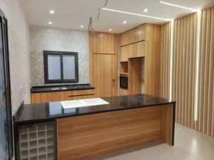 Vente d'une villa à Kégué, 6 chambres, 680 m², avec piscine et jardin – 330 millions FCFA — photo 11