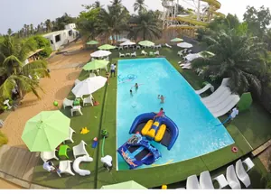 Centre de loisirs en vente en bordure du lac à Agbodrafo – 360 millions FCFA — photo 3