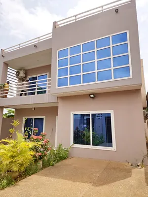 Villa duplex 6 chambres 300 m² en vente à Adidogomé Amadahomé bar visa – 85 millions FCFA