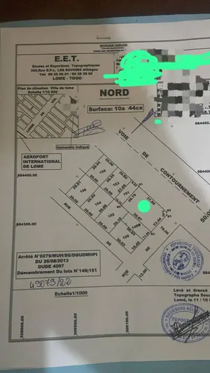 Magasin R+1 en vente à Attiegou – 150 millions FCFA